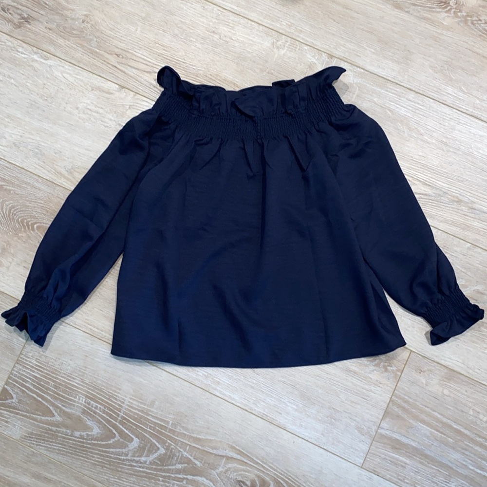 NWOT Tuckernuck Navy Top Small - Picture 6 of 6